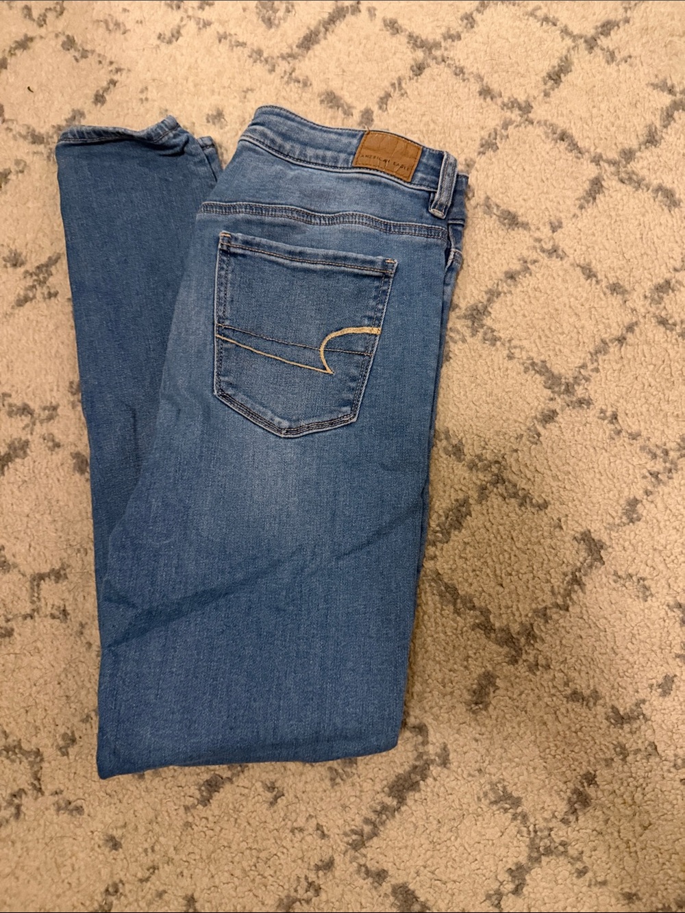 American Eagle Outfitters Light-Mid Blue Skinny Jeans